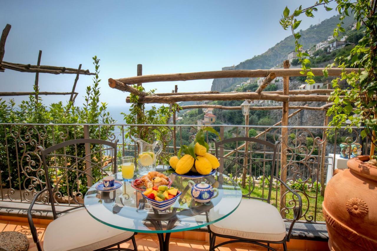 Villa Viviani Амалфи Екстериор снимка